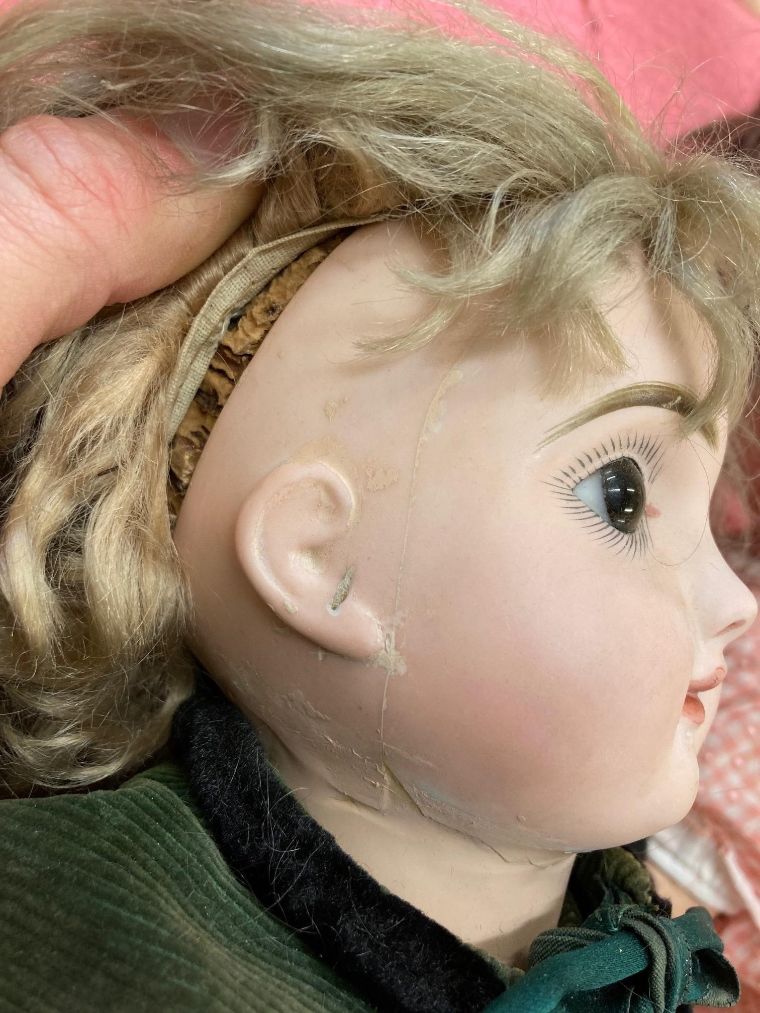 A French bisque socket head doll Image