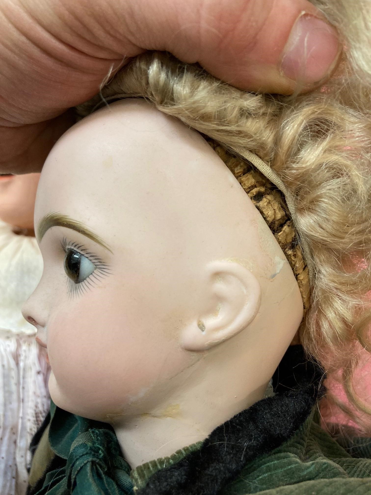 A French bisque socket head doll Image