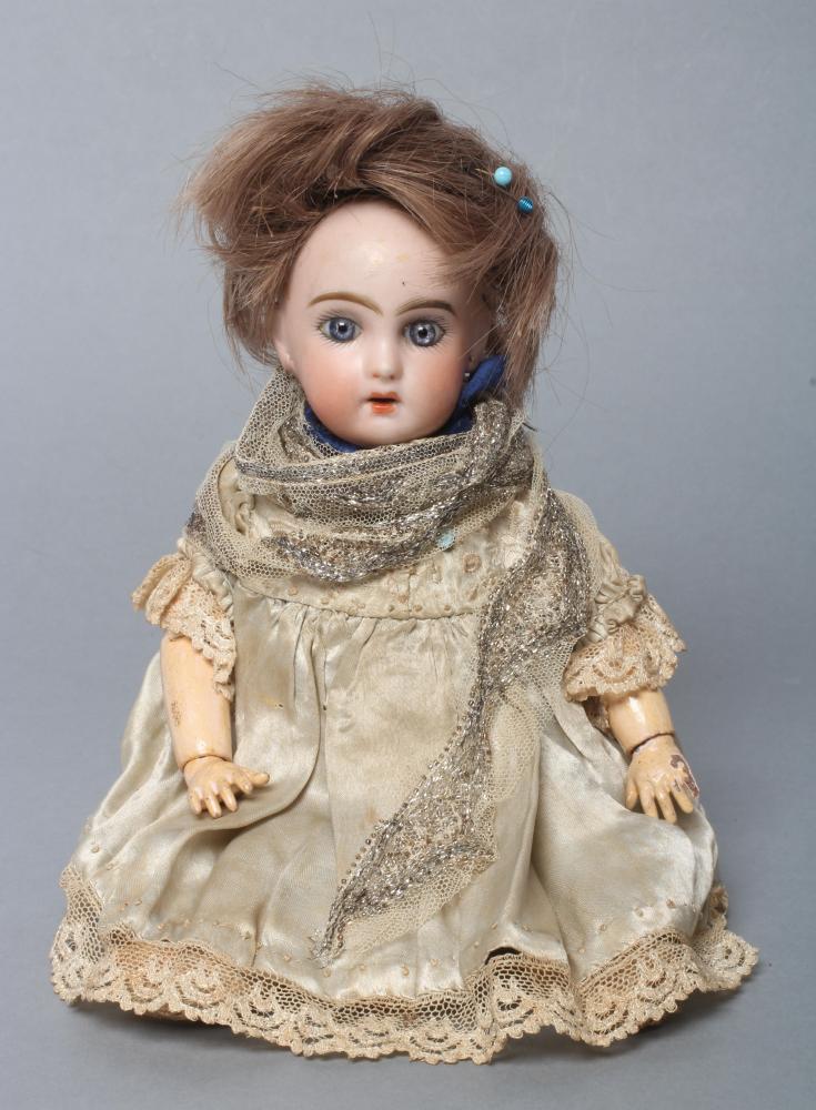 A possible Tete Jumeau bisque socket head doll Image