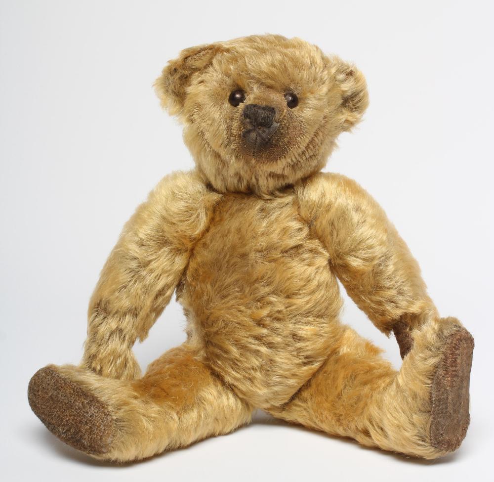 A pre-war Farnell teddy "Archie" Image