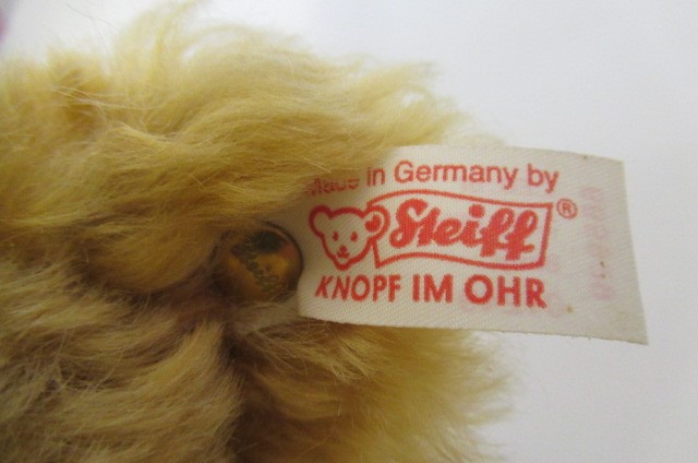 Three Steiff Cherished Teddies Image