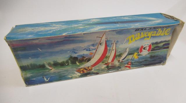 50cm pond yacht by Giner Image