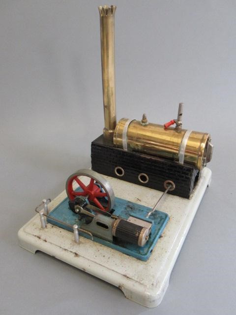 Fleischmann single cylinder stationary steam engine Image