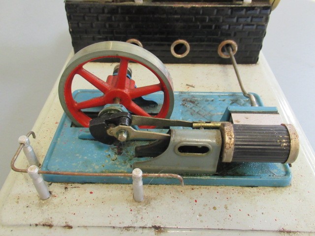 Fleischmann single cylinder stationary steam engine Image