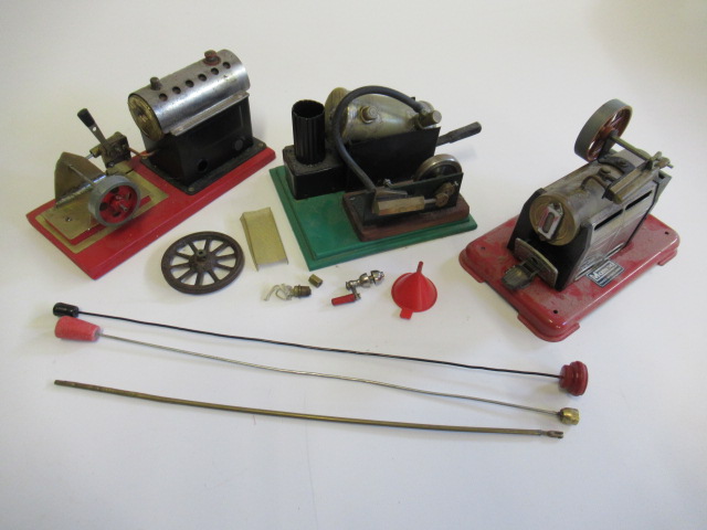 Three playworn stationary steam engines comprising Mamod SE1 Mamod/Meccano and scratch build single Image