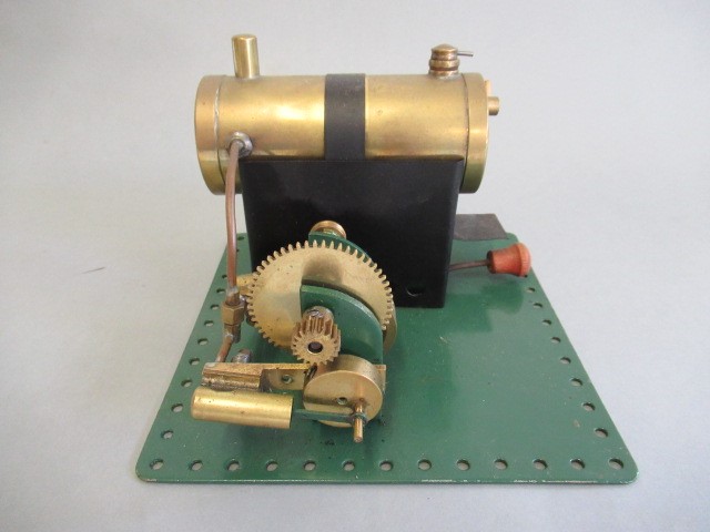 Bowman twin cylinder steam engine Image