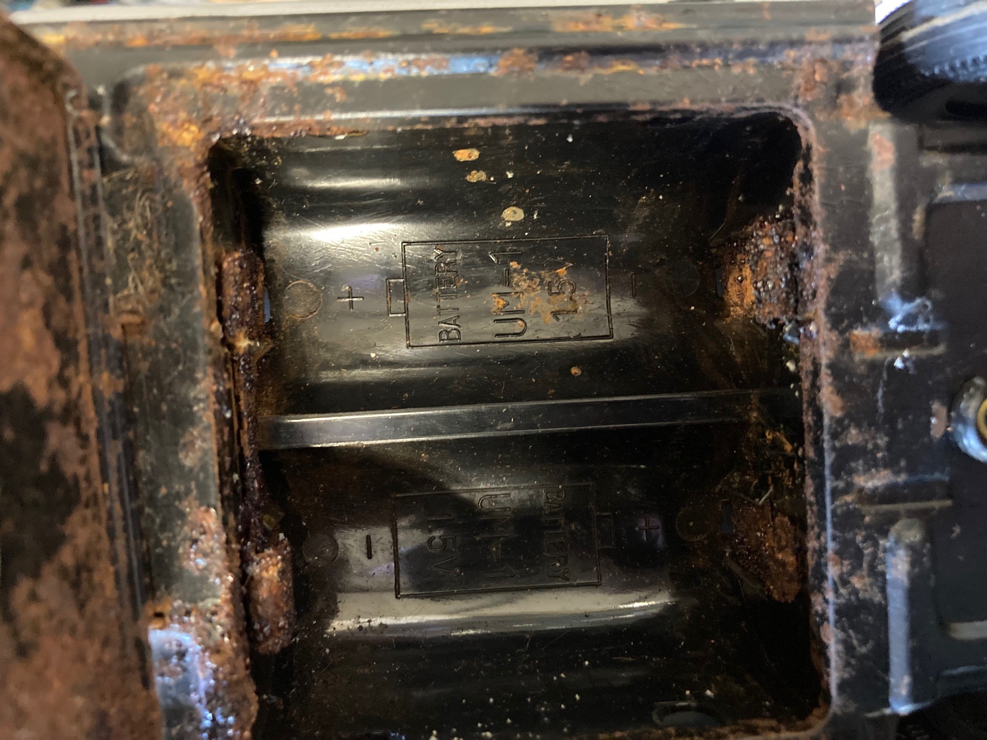 An ASC Aoshin Bump-and-Go James Bond Aston Martin Image