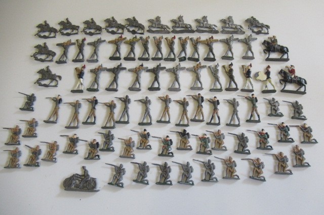 Lead semi-flat soldiers Image