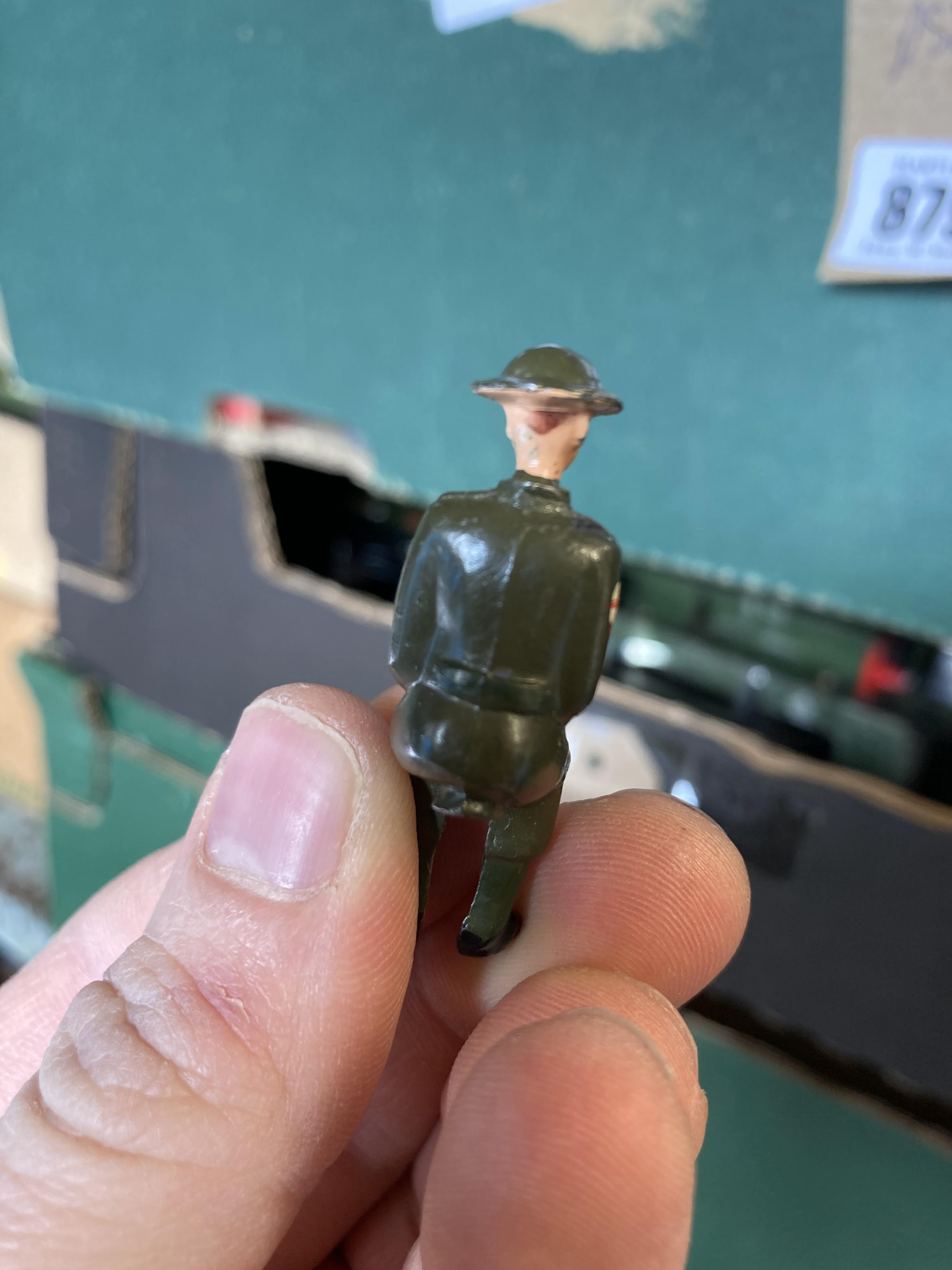 Britains 1450 Royal Army Medical Corps WW1 horse drawn wagon with riders and wagons Image