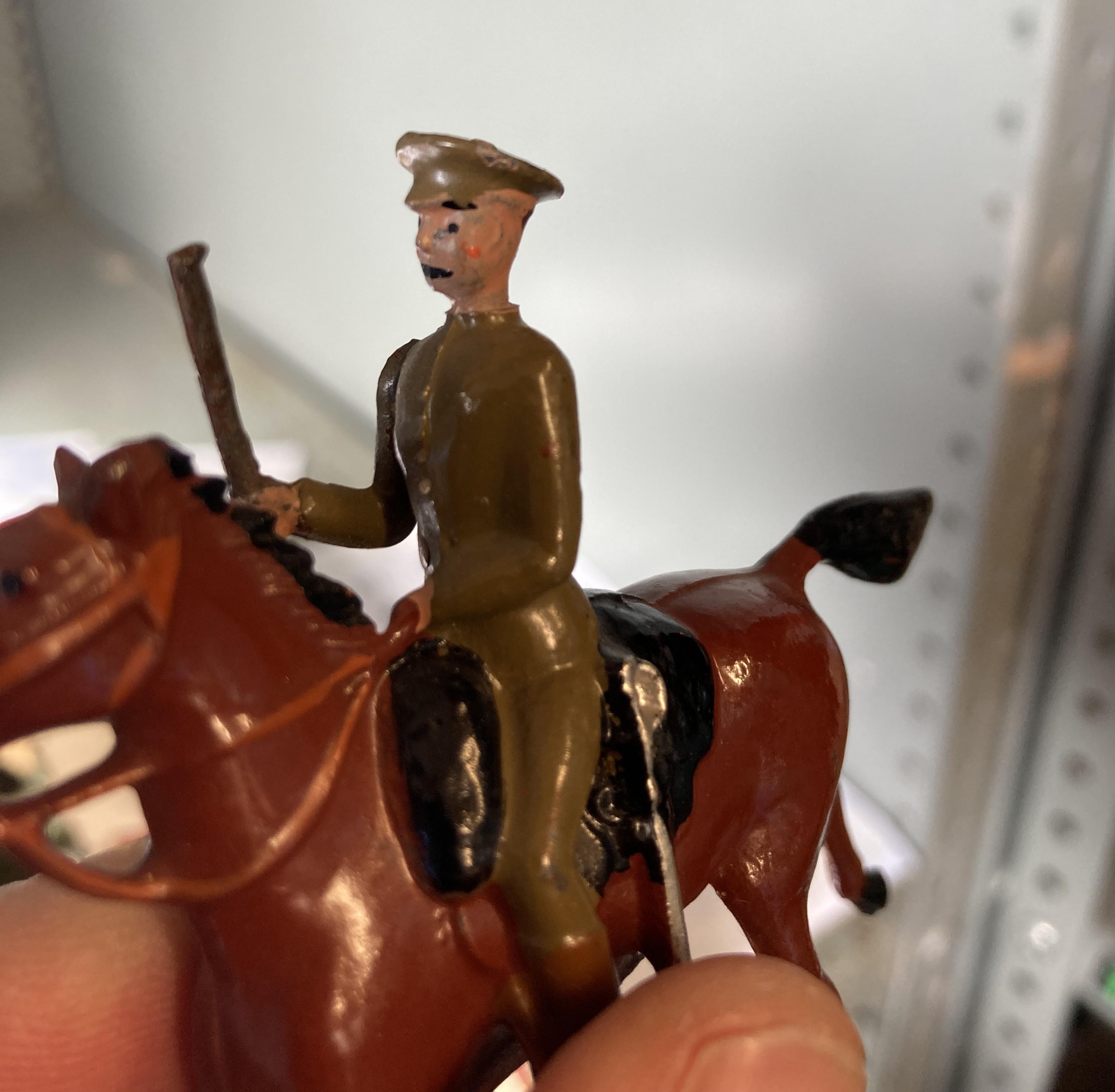 Britains 1450 Royal Army Medical Corps WW1 horse drawn wagon with riders and wagons Image