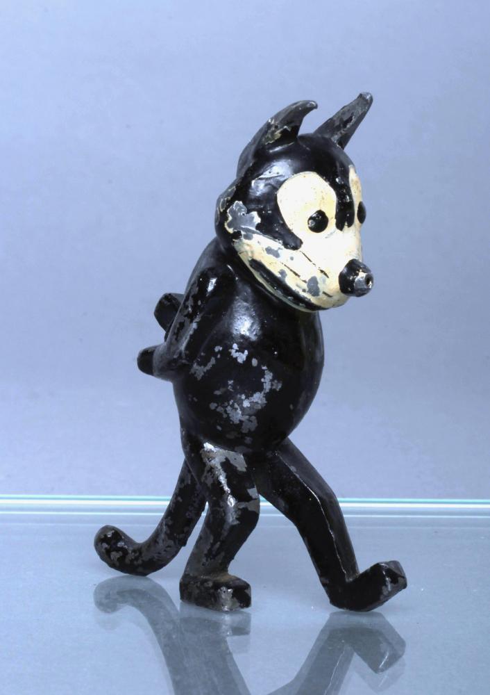Rare 1920's Britains Felix the Cat in "keep on walking" pose Image