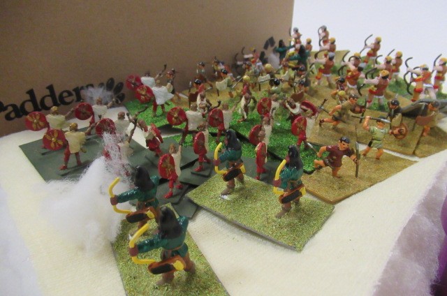 30mm War Game soldiers Persians and Romans Image