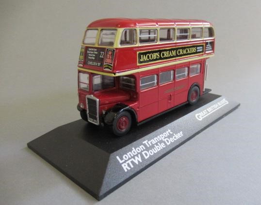 Twelve boxed vehicles by Matchbox Models of Yesteryear and others including vintage cars Image