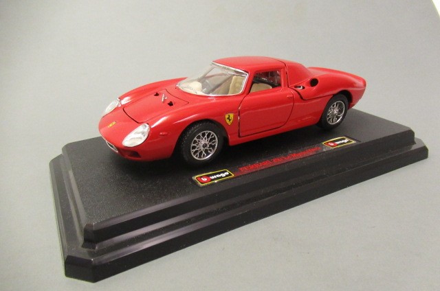 Burago 1:24 Ferrari 250 Image