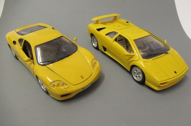 Unboxed large scale cars by Burago including Ferrari Image