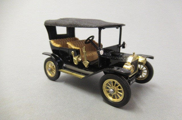 Matchbox Models of Yesteryear comprising Y13 Daimler Image