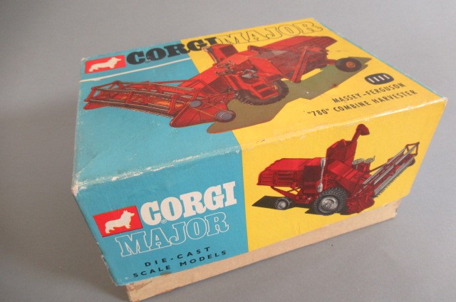 Corgi 1111 Massey-Ferguson Combine Harvester Image
