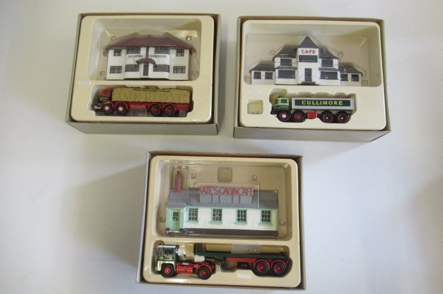 Three corgi cafe connection models comprising leyland octopus ...