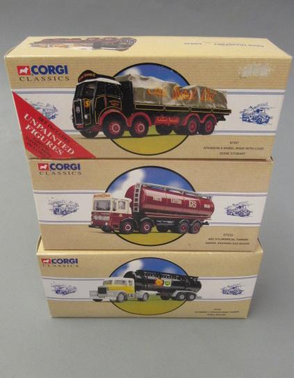 Corgi Classics comprising Scammell Shell Tanker Image