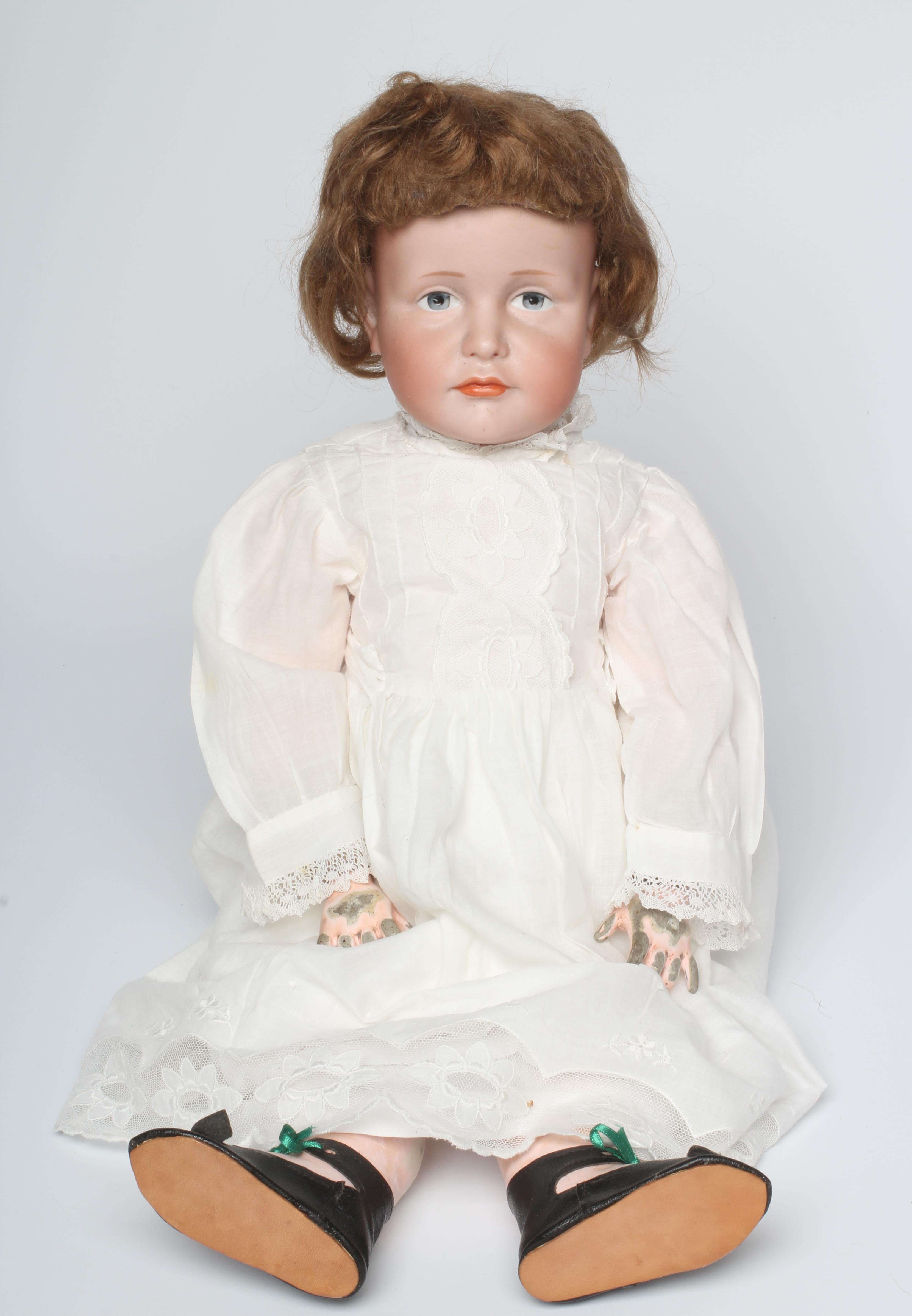 A Kammer & Reinhardt bisque socket head solemn girl Image