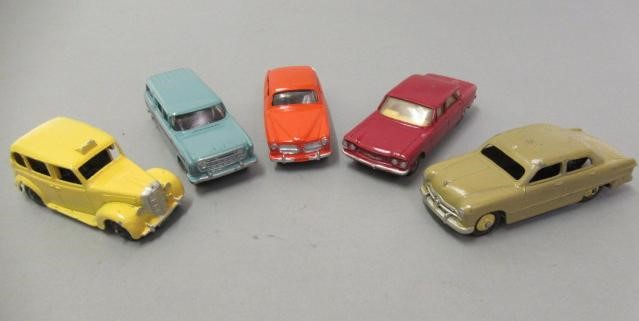 Eighteen Dinky saloon cars Image