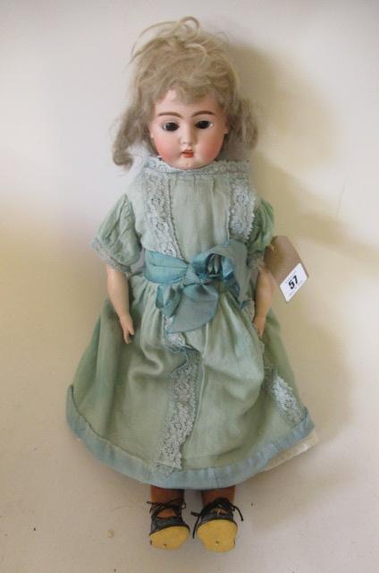 A possibly Kestner shoulder head doll Image