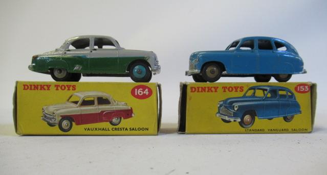 Dinky 164 Vauxhall Cresta in brown/green Image
