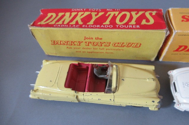 Two Dinky vehicles comprising 418 Comet wagon and 172 Studebaker Land Cruiser, boxes AF, models F-G Image