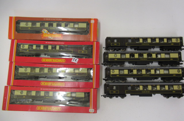Eight Hornby Pullman comprising six Pullman cars and two Pullman brakes (four items boxed) Image