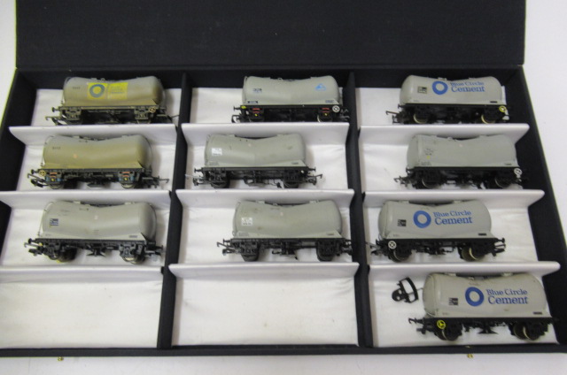 Ten Blue Circle cement wagons Image