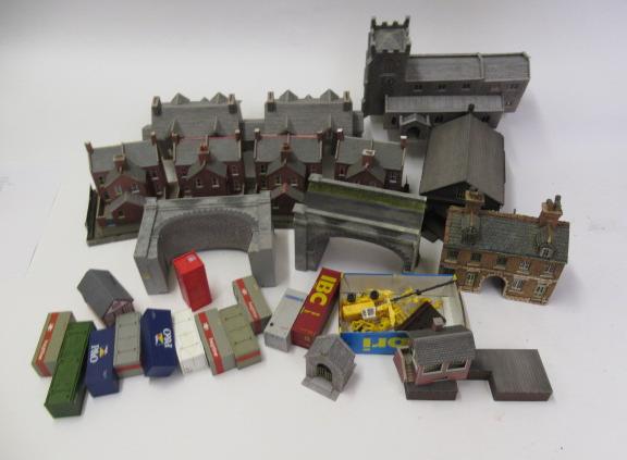 Trackside accessories and buildings including bridges and houses Image