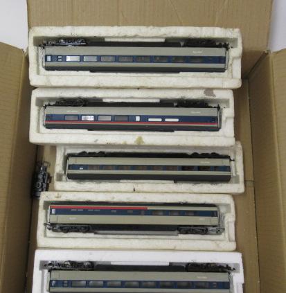 Seven MK3 Intercity coaches Image