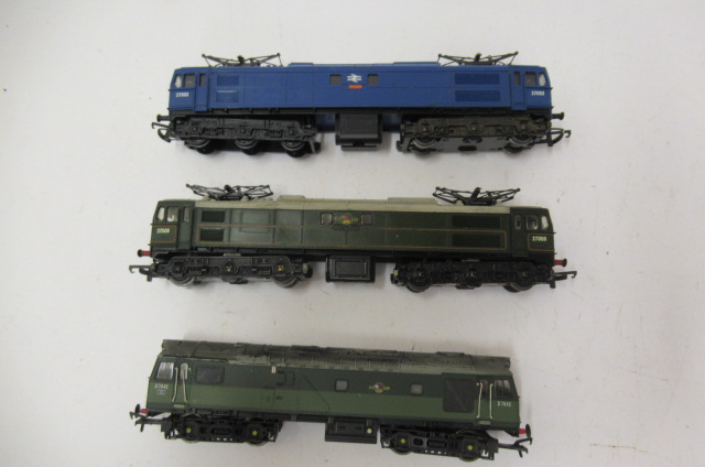 Triang EM2 in blue Image