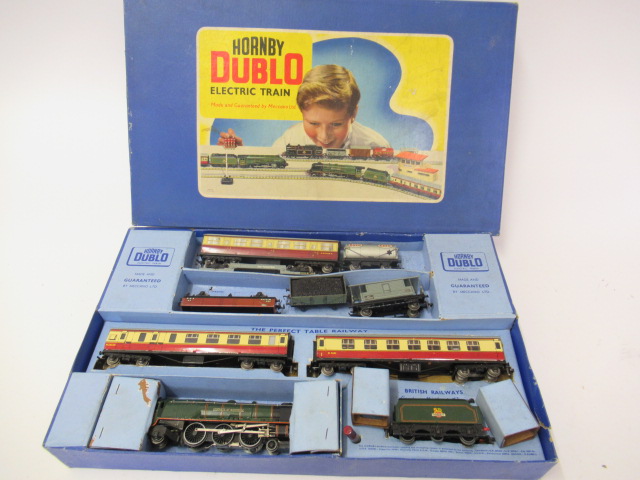 Hornby Dublo EDP12 with gloss Duchess of Montrose Image