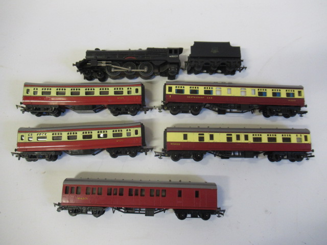 Triang Black Princess Elizabeth Image