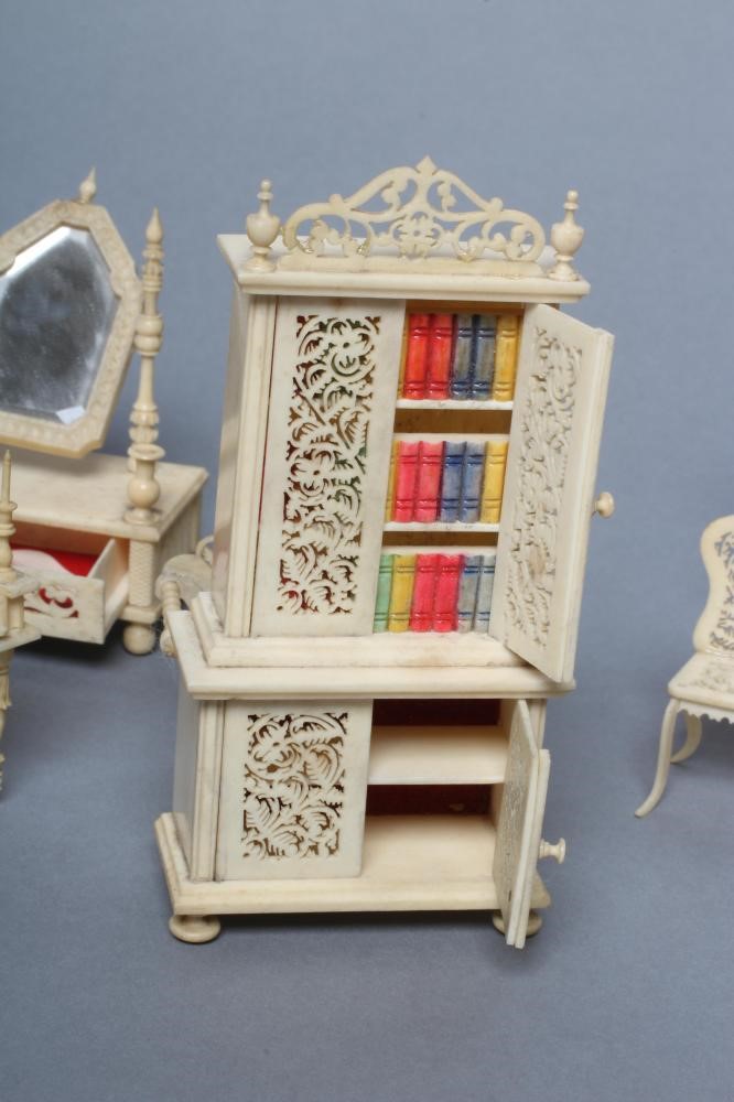 A collection of Victorian bone and ivory doll's house furniture Image