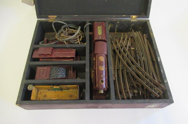 American Flyer Train Set with 2-4-4 steam locomotive Image