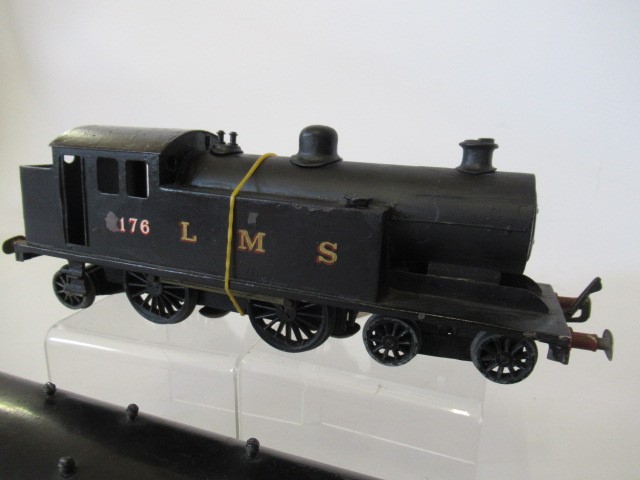 Electric L.M.S. 4-4-2 3-rail tank locomotive Image