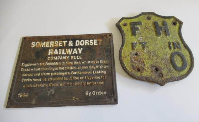 Cast iron fire hydrant distance notice (one number missing) Image