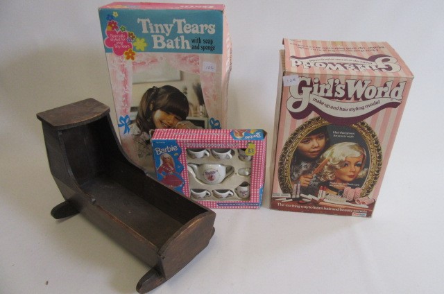 A collection of thirty nine Rexard costume dolls Image