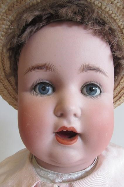 An Schutzmeister & Quendt bisque socket head doll Image