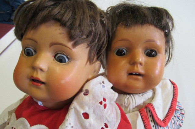 Two Schutz celluloid socket head dolls Image