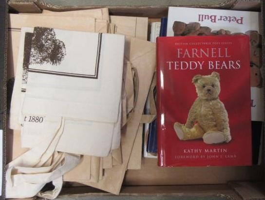 Five teddy bear reference books Image