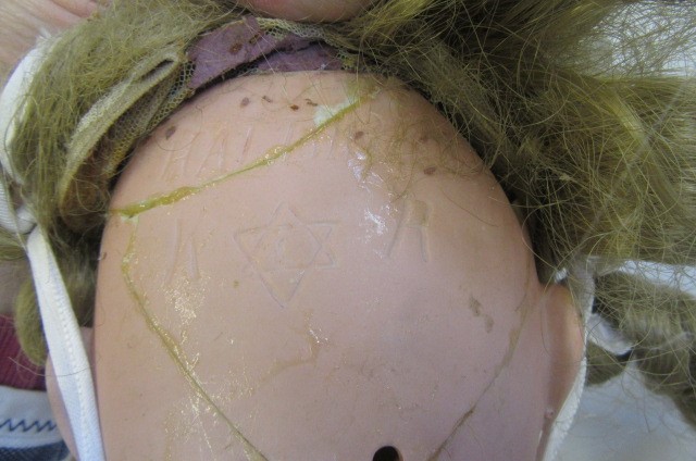 A Kammer & Reinhardt bisque socket head doll Image