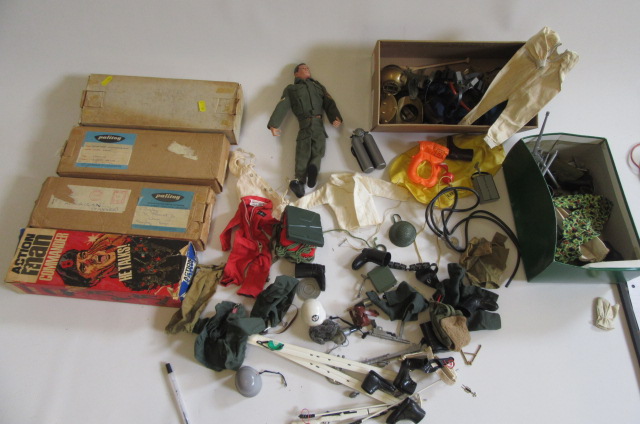Action Man accessories Image
