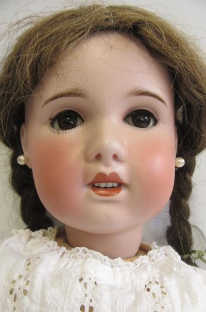 An S.F.B.J. bisque socket head doll from the Jumeau mould Image