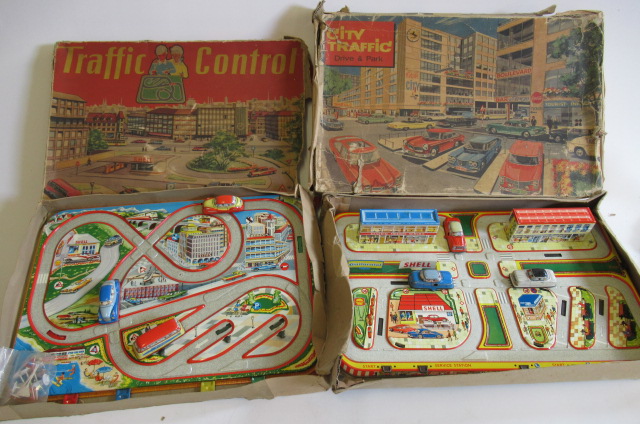 Two Technic clockwork car and track sets comprising "Traffic Control" with two cars Image