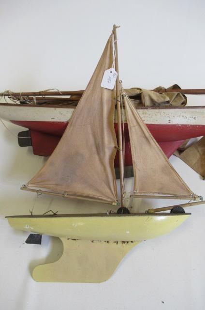 A larger scratch built pond yacht Image