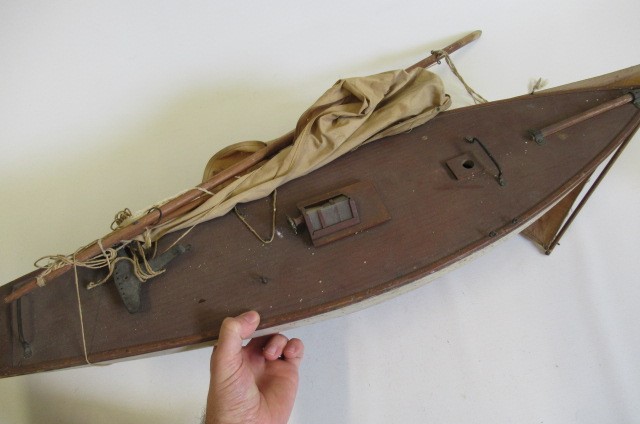 A larger scratch built pond yacht Image