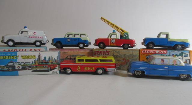 Six friction powered tinplate cars and truck from Schudo Japan and others including pick-up truck Image